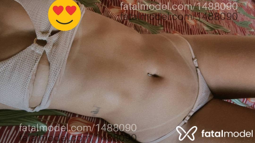 Acompanhante mulher morena (o) de olhos castanhos - Bianca Paolla