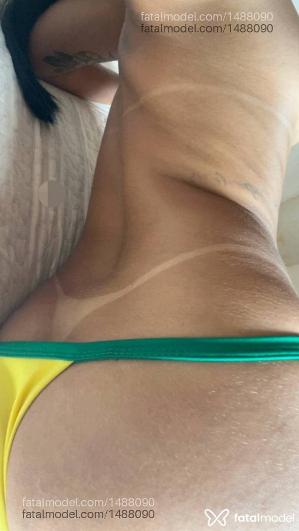 Acompanhante mulher morena (o) de olhos castanhos - Bianca Paolla