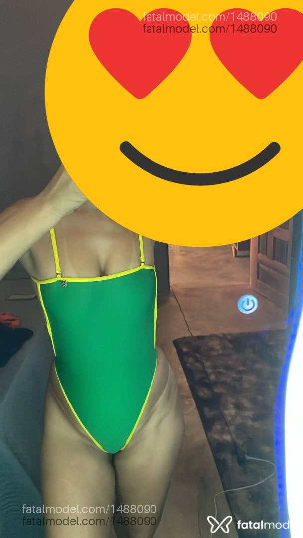 Acompanhante mulher morena (o) de olhos castanhos - Bianca Paolla