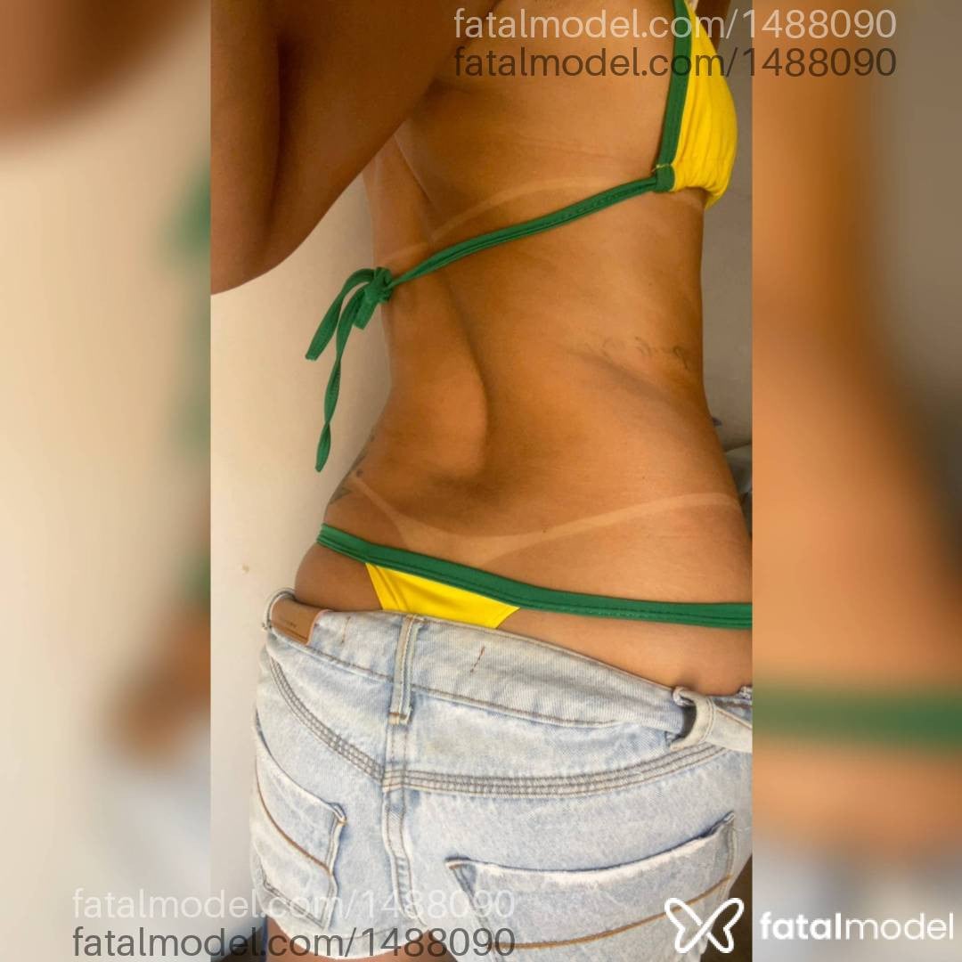 Acompanhante mulher morena (o) de olhos castanhos em Peixoto de Azevedo - Bianca Paolla