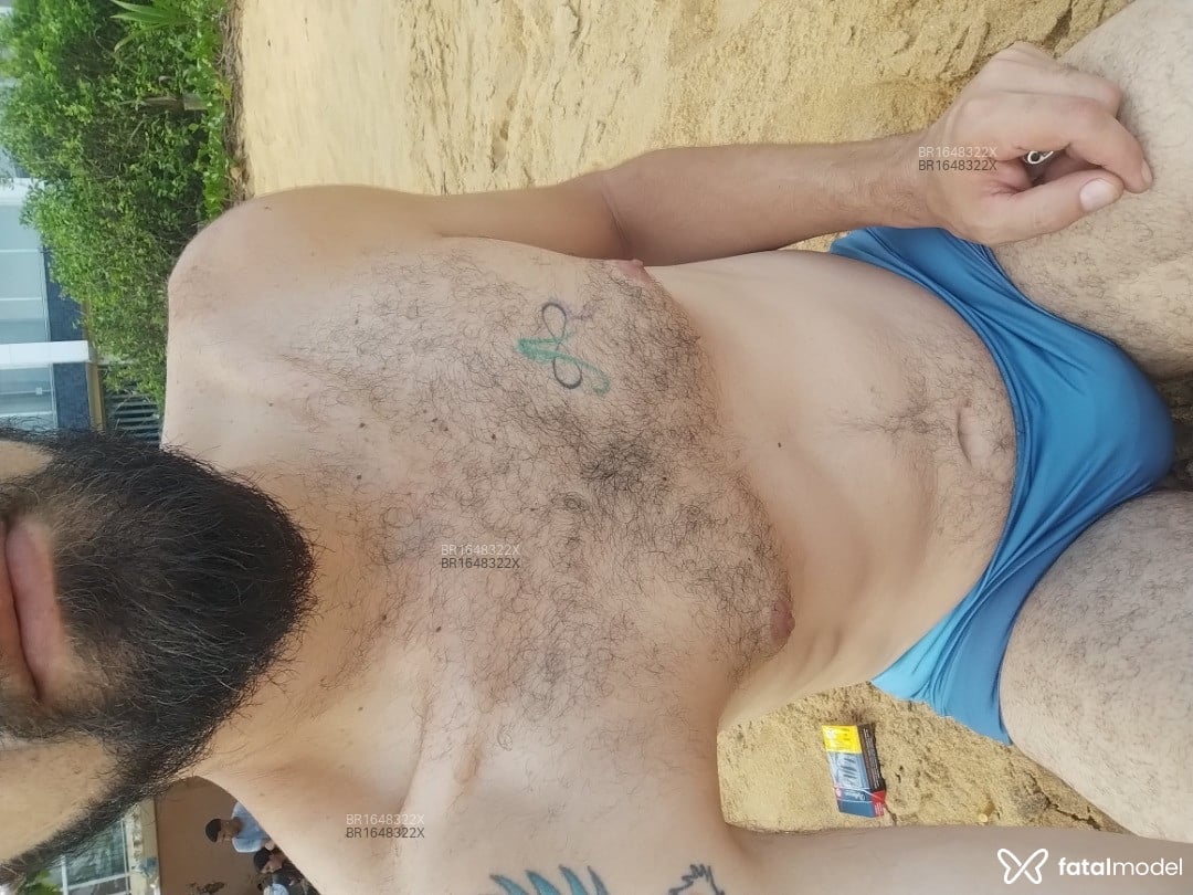Acompanhante homem com cabelo castanho de olhos castanhos em São Paulo - Gustavo