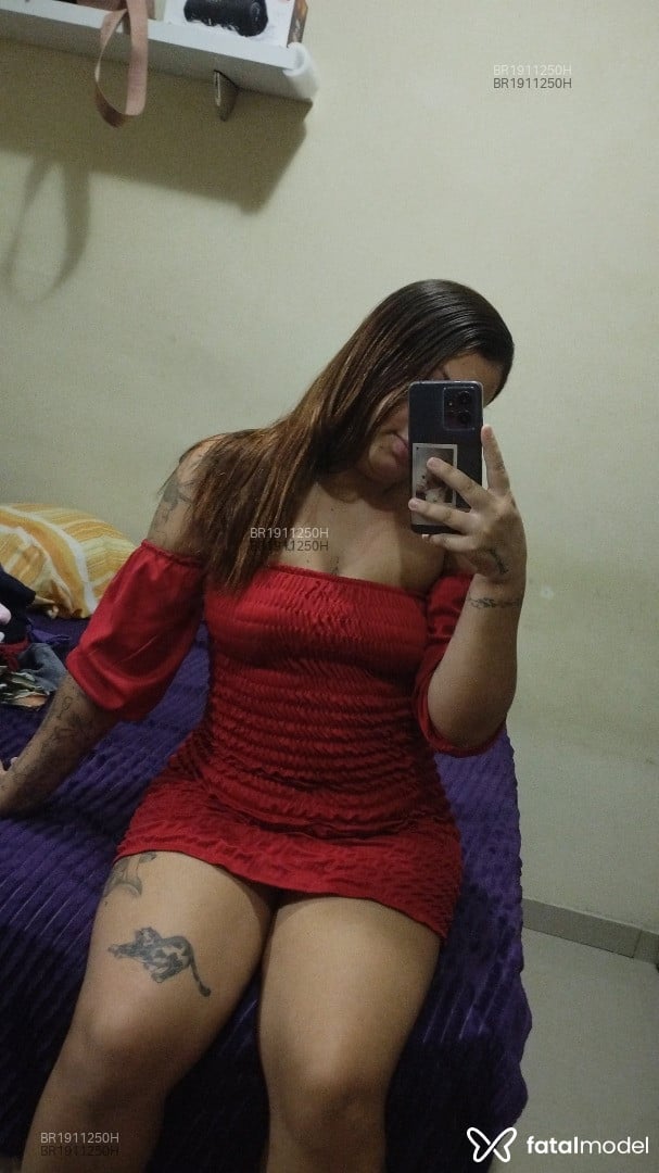 Acompanhante mulher loira (o) de olhos castanhos em Feira de Santana - Amanda