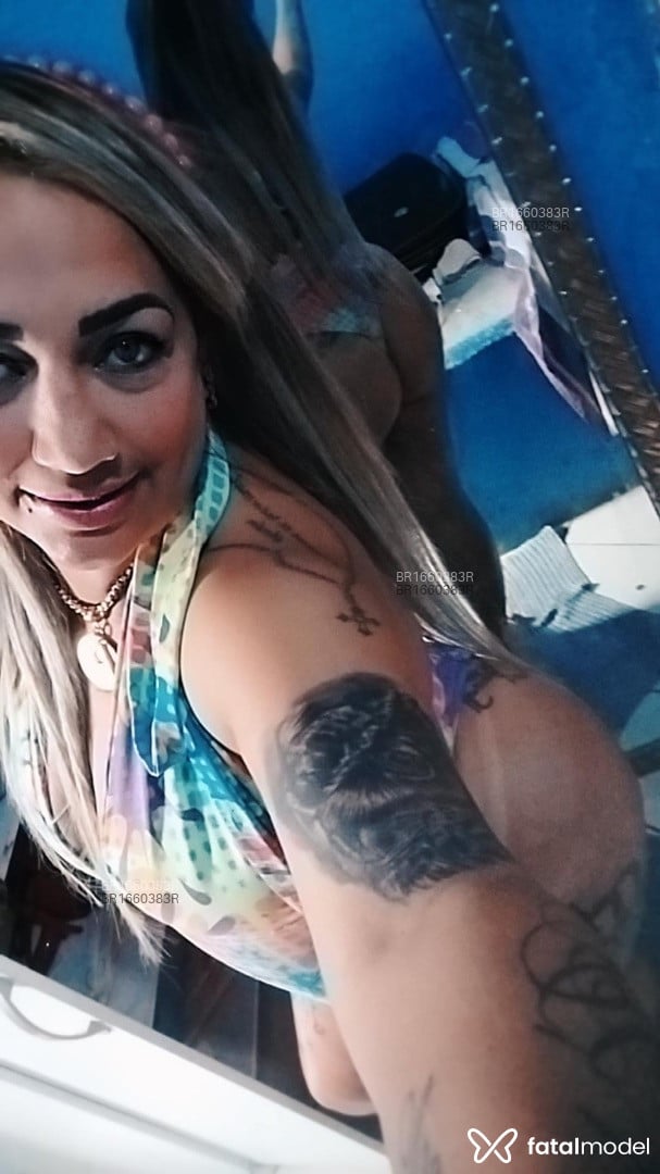 Acompanhante mulher loira (o) de olhos castanhos em Itabuna - Liz Souza