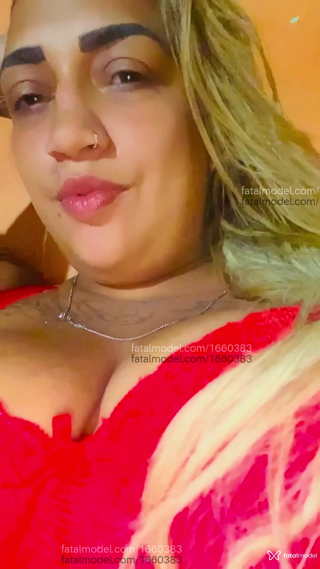Acompanhante mulher loira (o) de olhos castanhos em Itabuna - Liz Souza