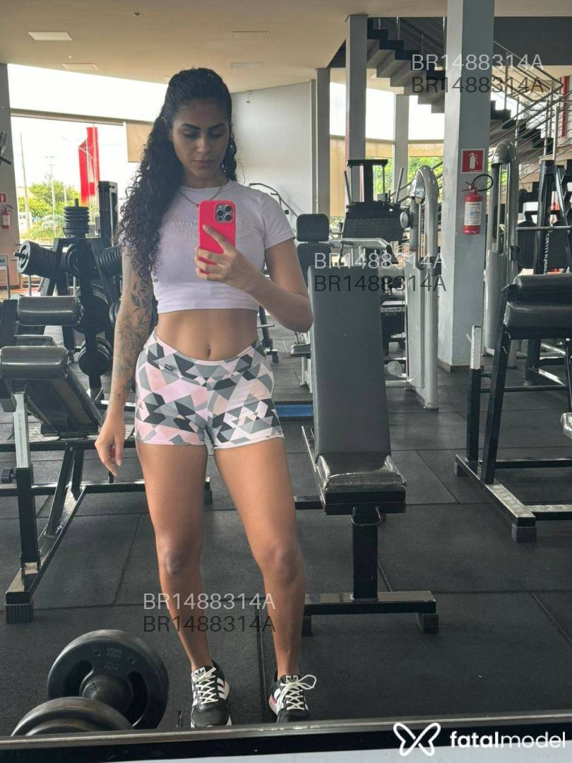 Acompanhante mulher morena (o) de olhos castanhos em Sinop - Melissa mel
