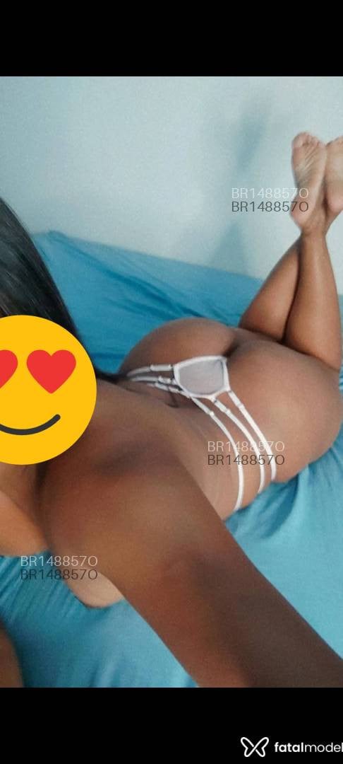 Acompanhante mulher morena (o) de olhos castanhos em Goiânia Acompanhante mulher morena (o) de olhos castanhos em Goiânia - Rebeca