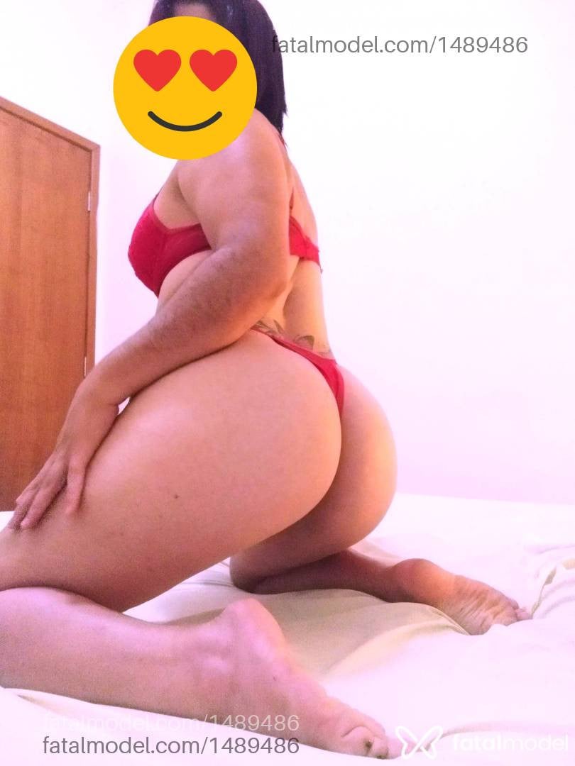 Acompanhante mulher ruiva (o) de olhos pretos - Dandara