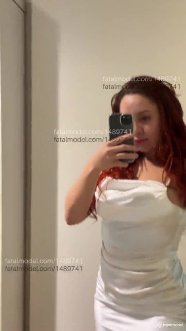 Acompanhante mulher ruiva (o) de olhos castanhos em Alta Floresta - Sofia Arantes