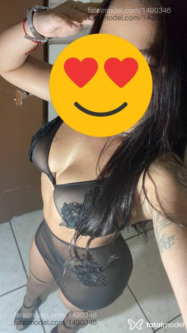 Acompanhante mulher morena (o) de olhos castanhos - Bruna