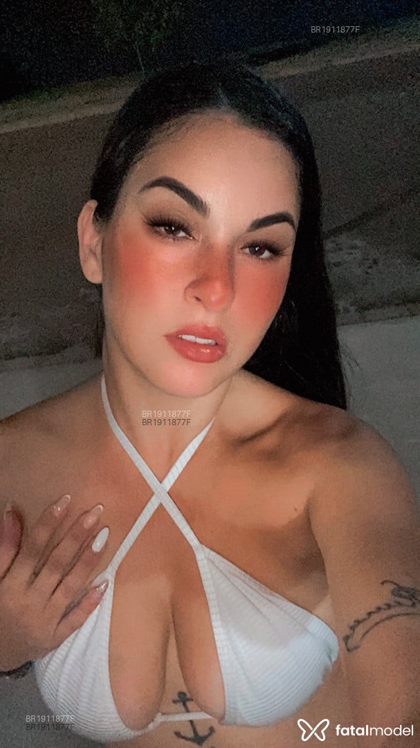 Acompanhante mulher morena (o) de olhos castanhos em Belo Horizonte - Isabella Marins