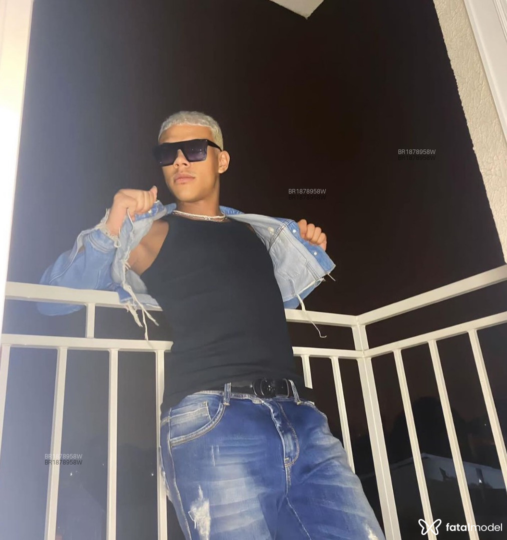 Acompanhante homem morena (o) de olhos castanhos - Gustavo Bitencour Acompanhante homem morena (o) de olhos castanhos - Gustavo Bitencour