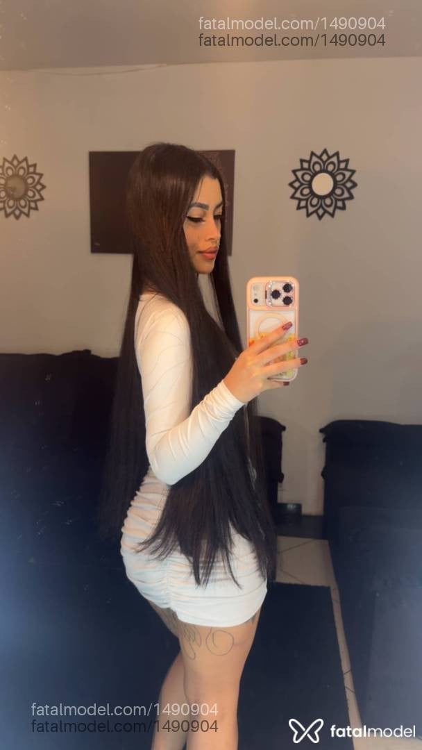 Acompanhante mulher morena (o) de olhos castanhos - BIANCA