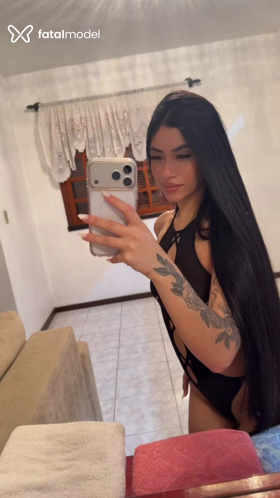 Acompanhante mulher morena (o) de olhos castanhos - BIANCA