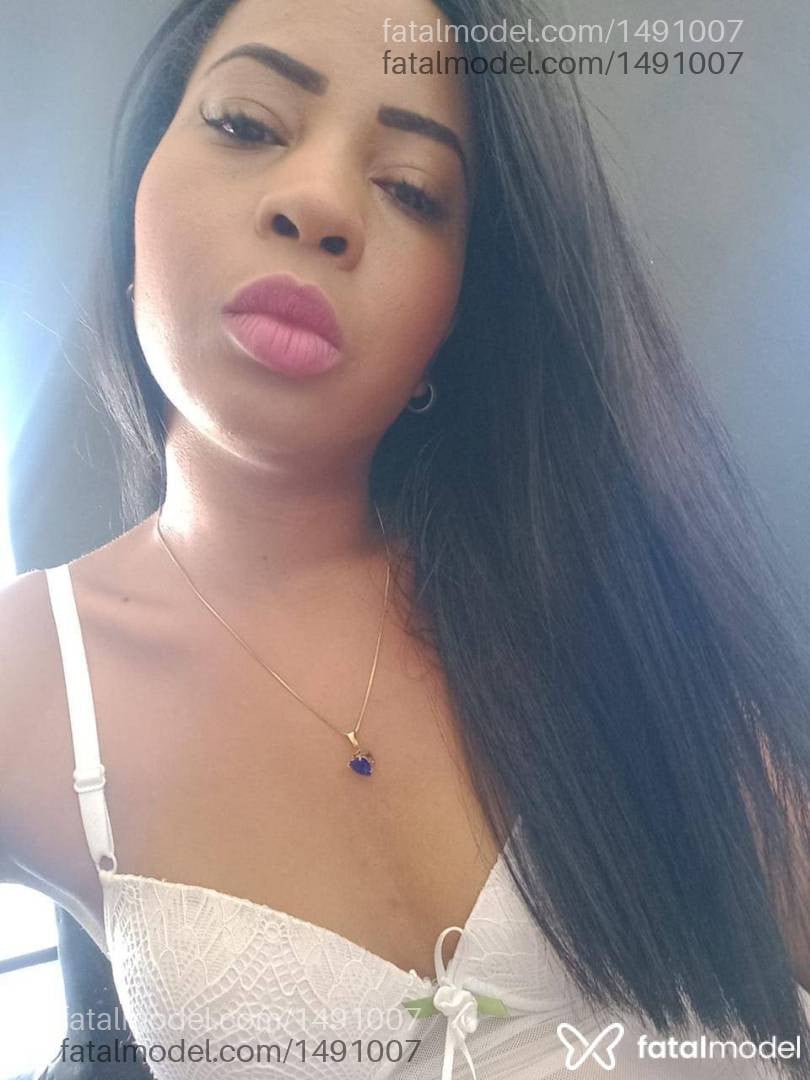 Acompanhante mulher morena (o) de olhos pretos em Volta Redonda - Pérola