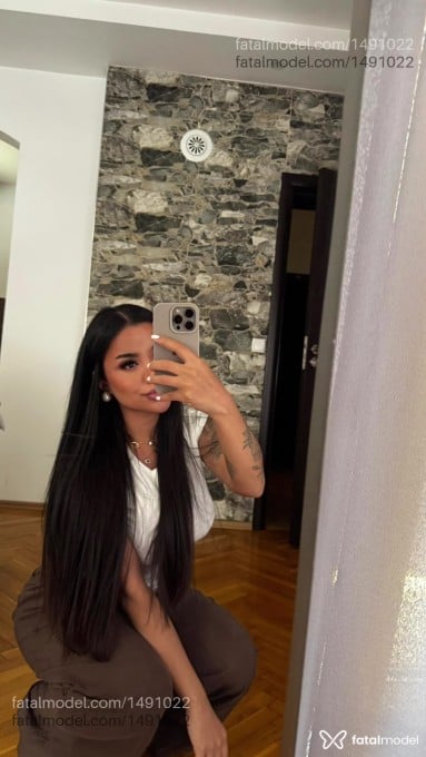 Acompanhante mulher morena (o) de olhos castanhos em Chapecó - Jessica