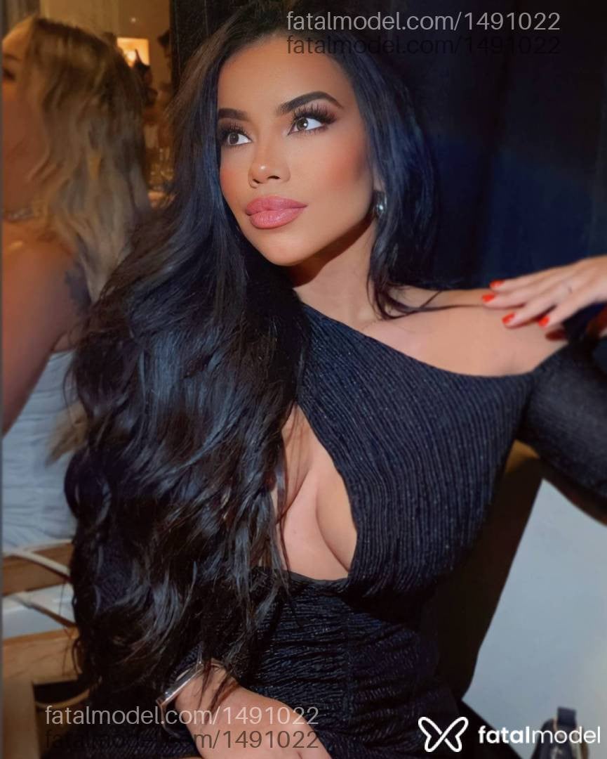 Acompanhante mulher morena (o) de olhos castanhos em Chapecó - Jessica