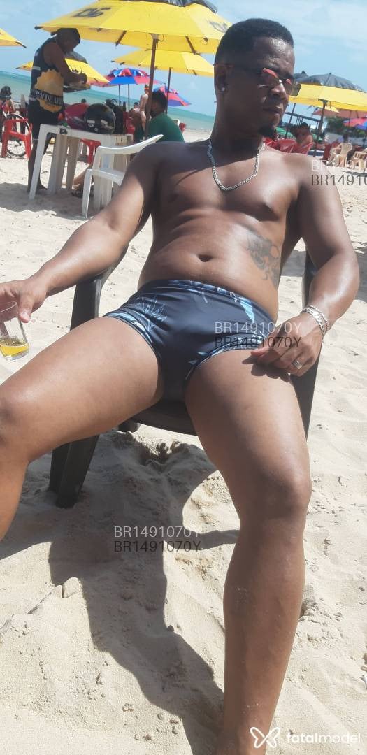 Acompanhante homem com cabelo castanho de olhos castanhos em João Pessoa Acompanhante homem com cabelo castanho de olhos castanhos em João Pessoa - Gustavo Barreto