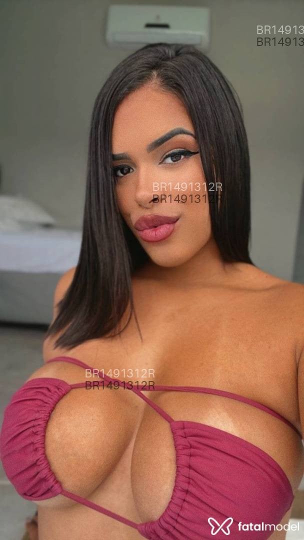 Acompanhante mulher morena (o) de olhos pretos - Mariel Fernandez