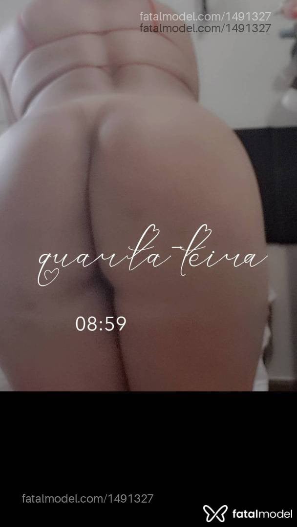 Acompanhante mulher com cabelo castanho de olhos castanhos - Ana beatriz lima