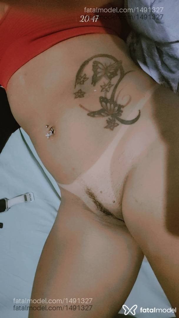 Acompanhante mulher com cabelo castanho de olhos castanhos em Iguatu Acompanhante mulher com cabelo castanho de olhos castanhos em Iguatu - Ana beatriz lima