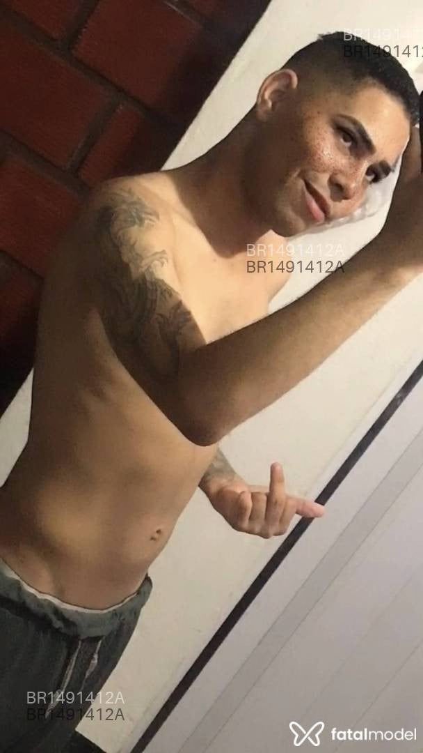 Acompanhante homem com cabelo castanho de olhos castanhos em Belo Horizonte - Walex Vieira