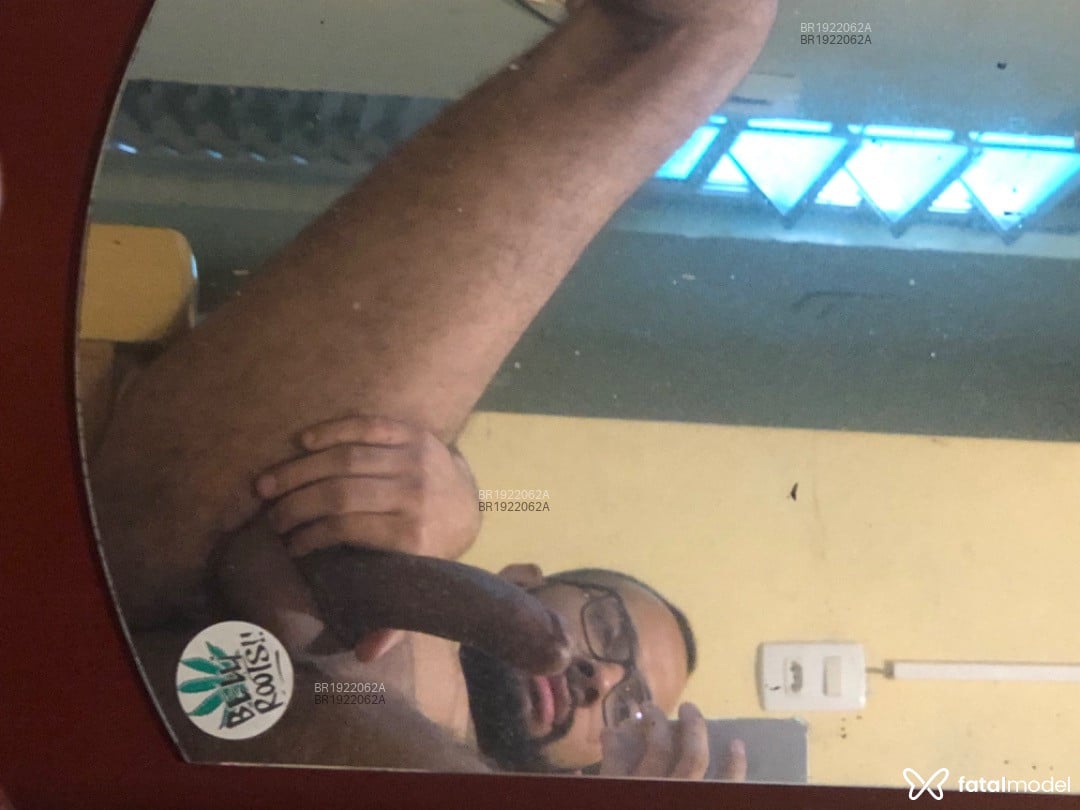 Acompanhante homem morena (o) de olhos castanhos em São Paulo - TEODORO