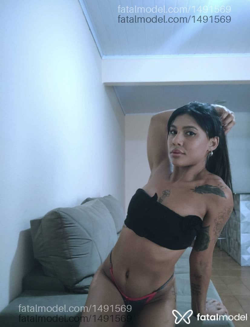 Acompanhante mulher morena (o) de olhos castanhos em Bagé Acompanhante mulher morena (o) de olhos castanhos em Bagé - Valentina Moreira