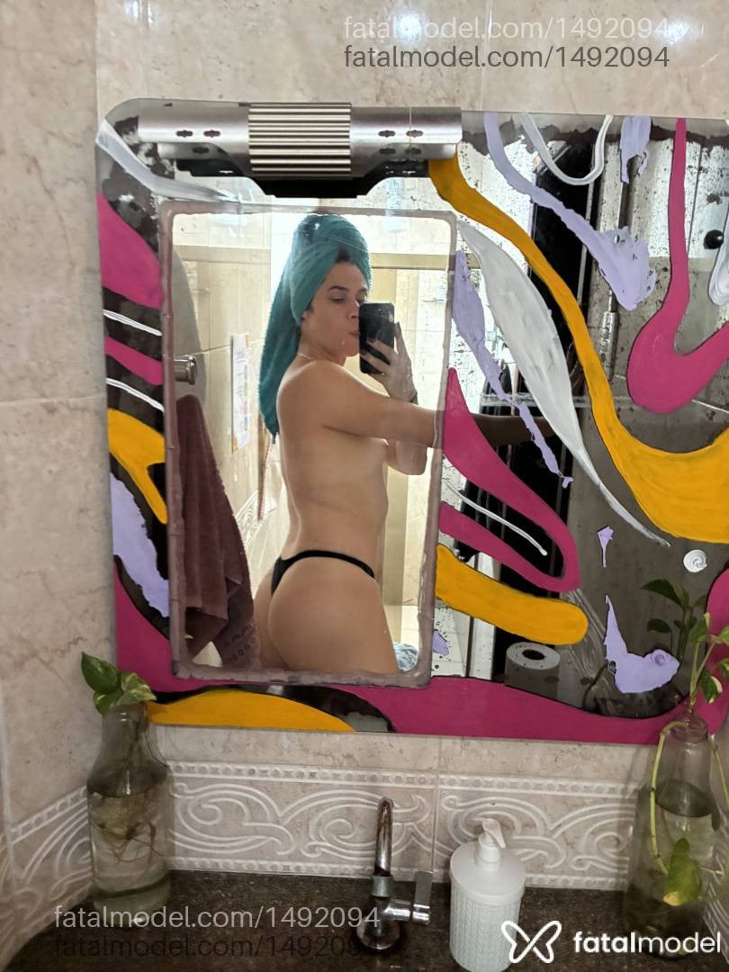 Acompanhante travesti com cabelo castanho de olhos castanhos em Feira de Santana - Karla Braga