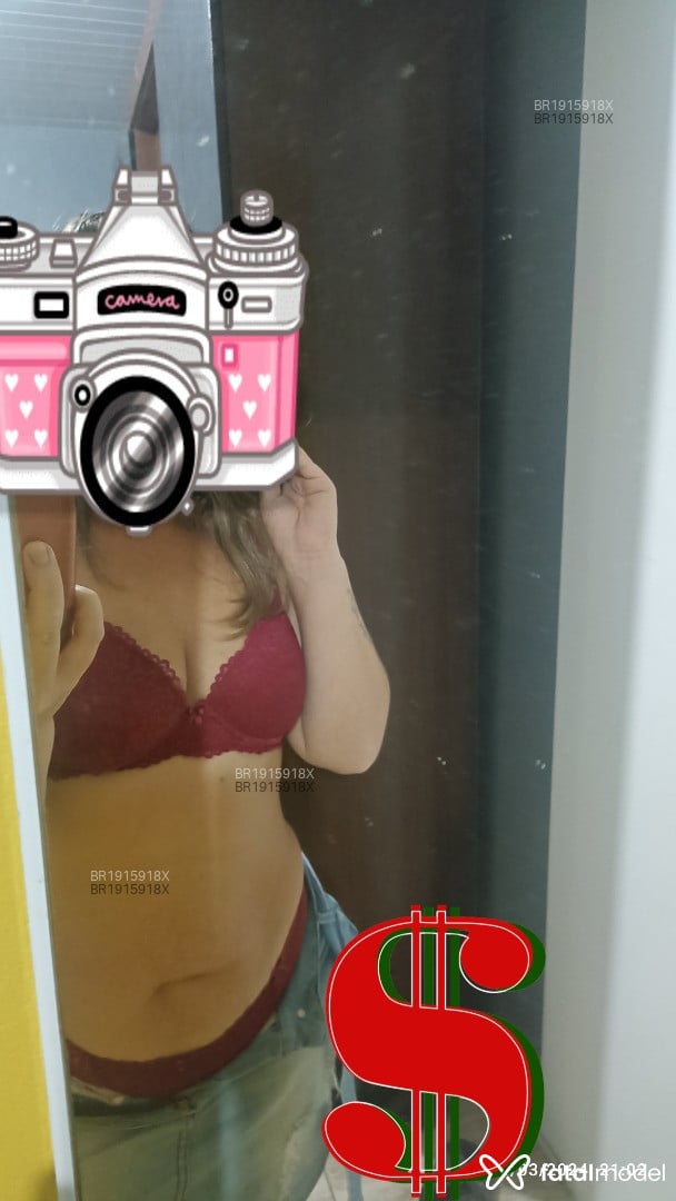 Acompanhante mulher loira (o) de olhos verdes em Gaspar - Lua Mendes