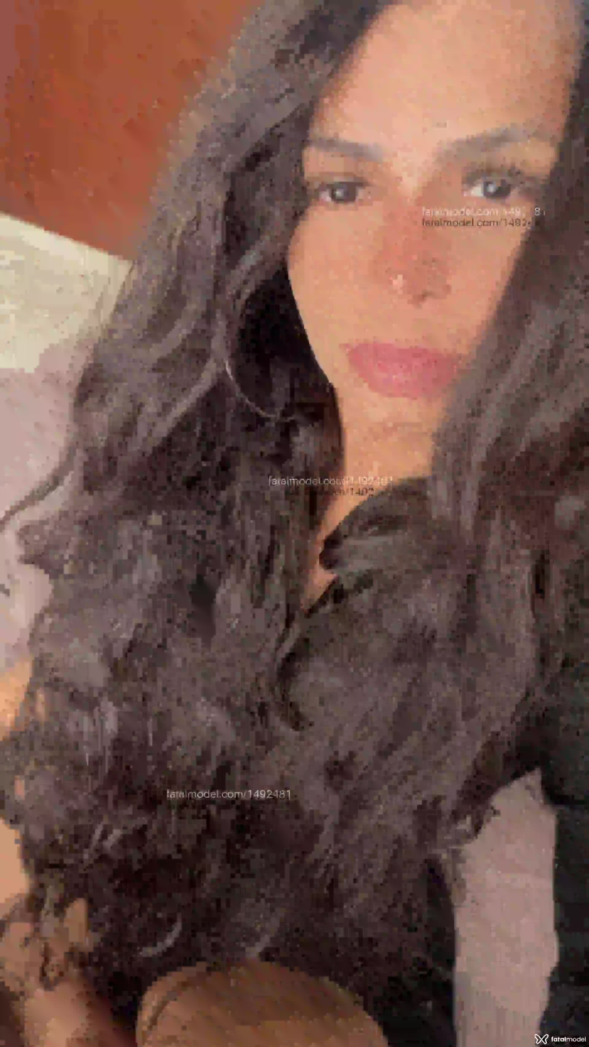 Acompanhante mulher morena (o) de olhos castanhos em Uberlândia - ISABELLA