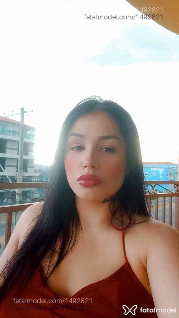 Acompanhante mulher com cabelo castanho de olhos castanhos em Paranavaí - Maisa