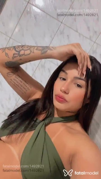 Acompanhante mulher com cabelo castanho de olhos castanhos - Maisa