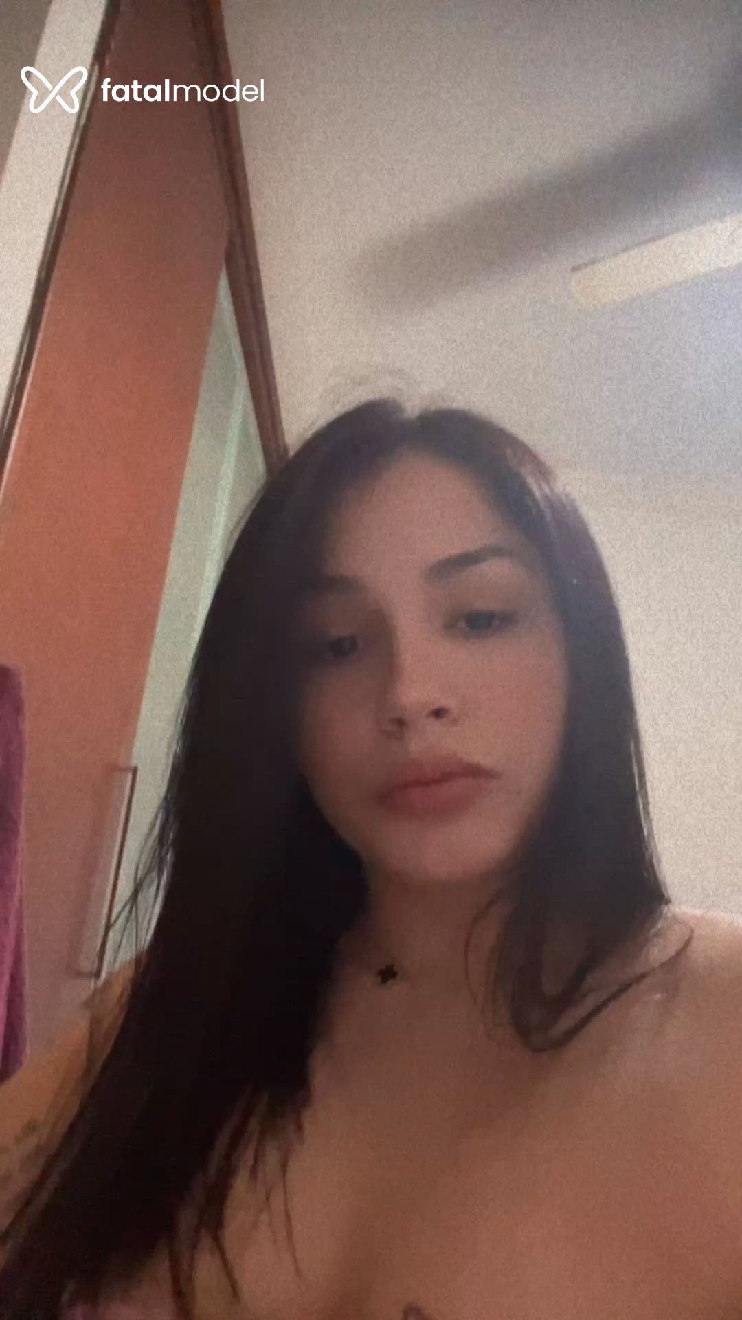Acompanhante mulher com cabelo castanho de olhos castanhos - Maisa