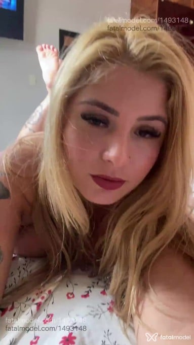 Acompanhante mulher loira (o) de olhos castanhos em Jundiaí Acompanhante mulher loira (o) de olhos castanhos em Jundiaí - Larissa Melo