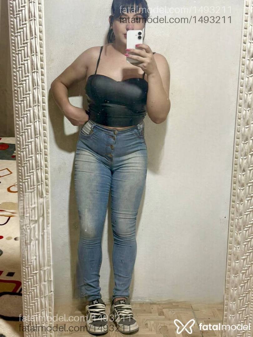 Acompanhante mulher trans morena (o) de olhos castanhos em Virtual - Bruna Leitte