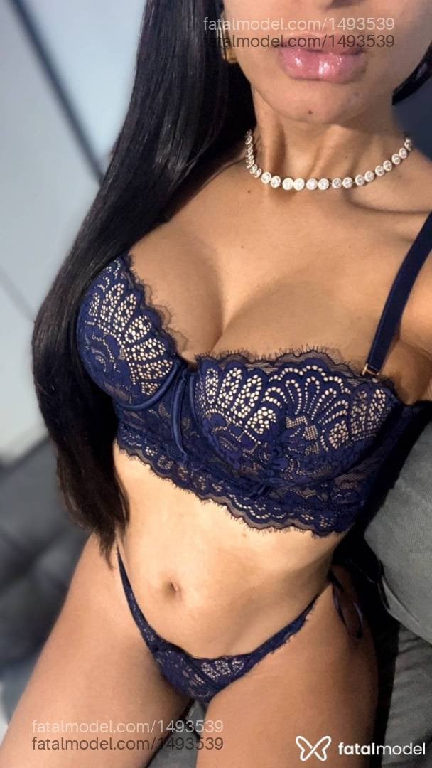 Acompanhante mulher morena (o) de olhos castanhos em Foz do Iguaçu - Dalila