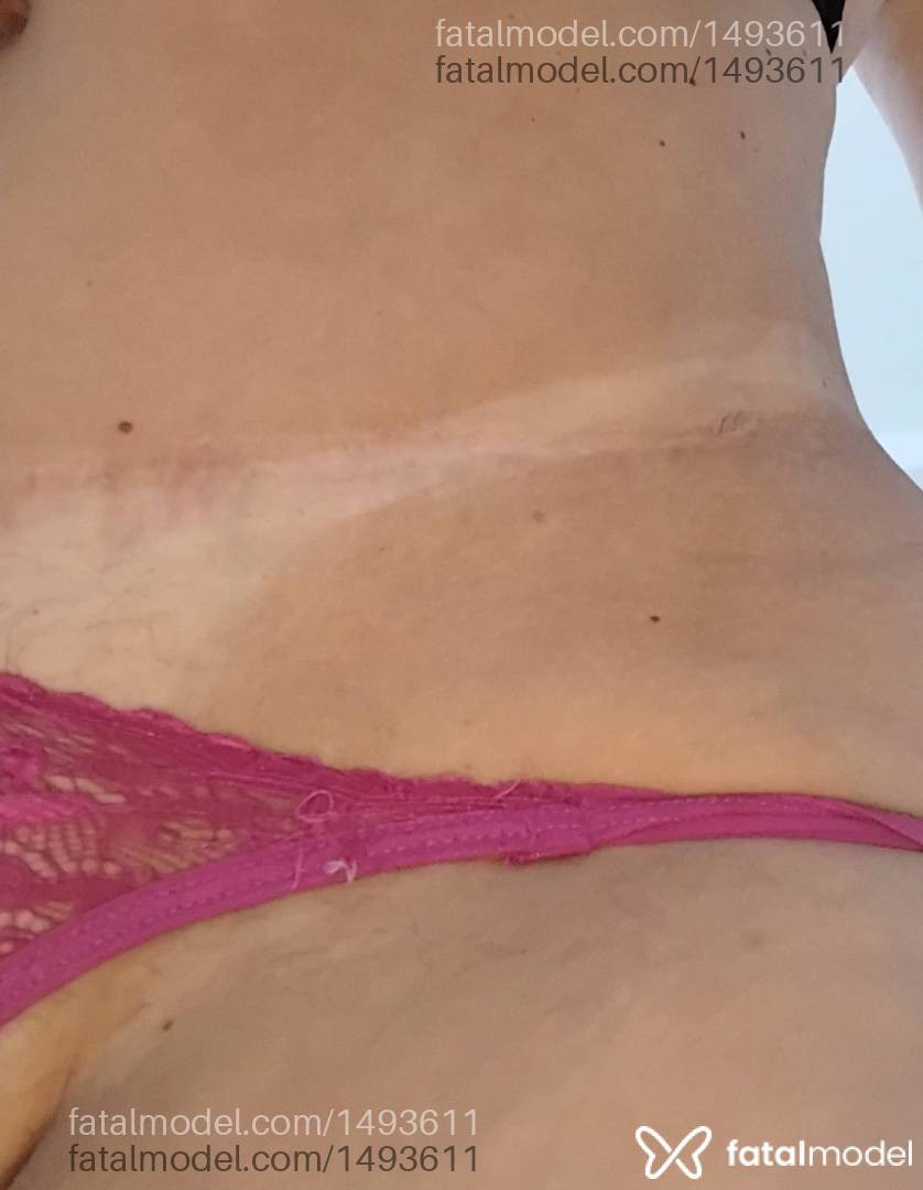 Acompanhante mulher morena (o) de olhos pretos em Guaxupé - Ana Cláudia