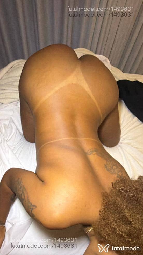 Acompanhante mulher com cabelo castanho de olhos castanhos em São Paulo - Aninha Ebony