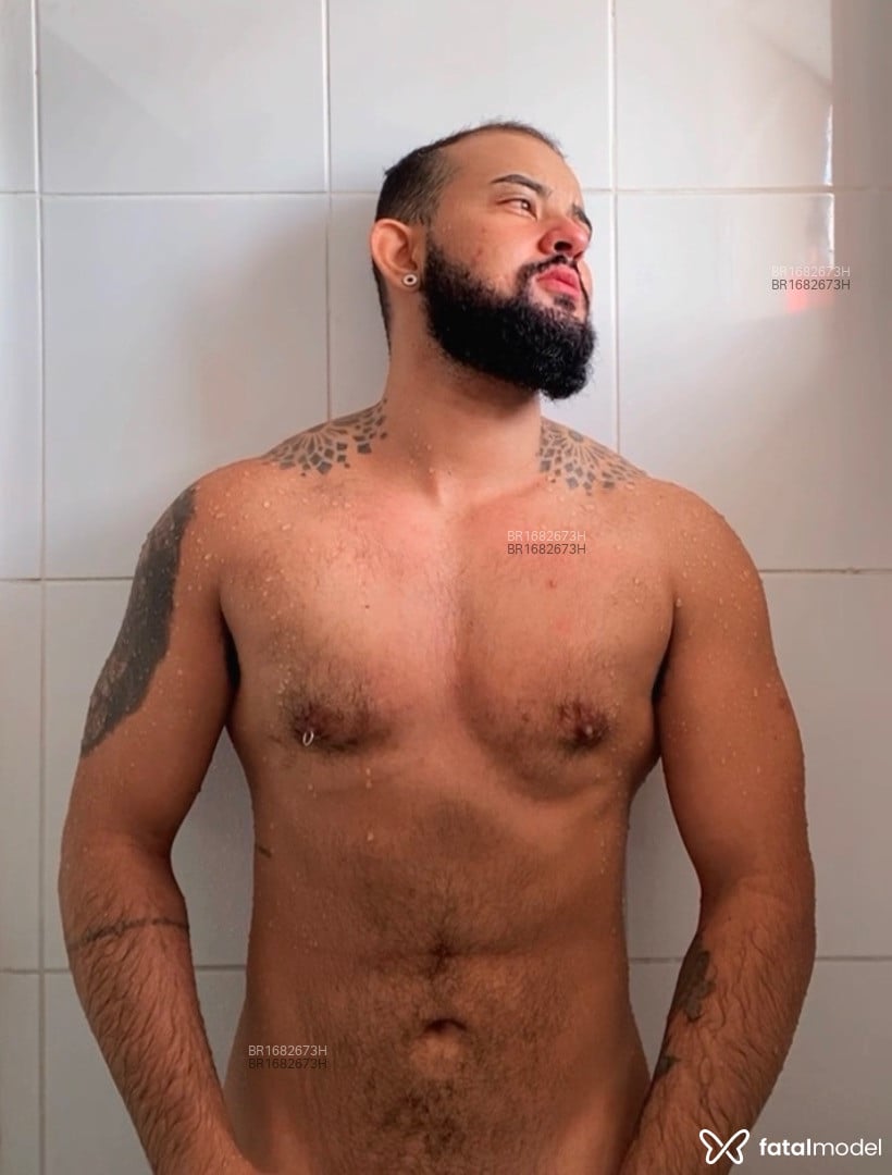 Acompanhante homem com cabelo castanho de olhos castanhos em São Paulo - ENZO BOYTRANS