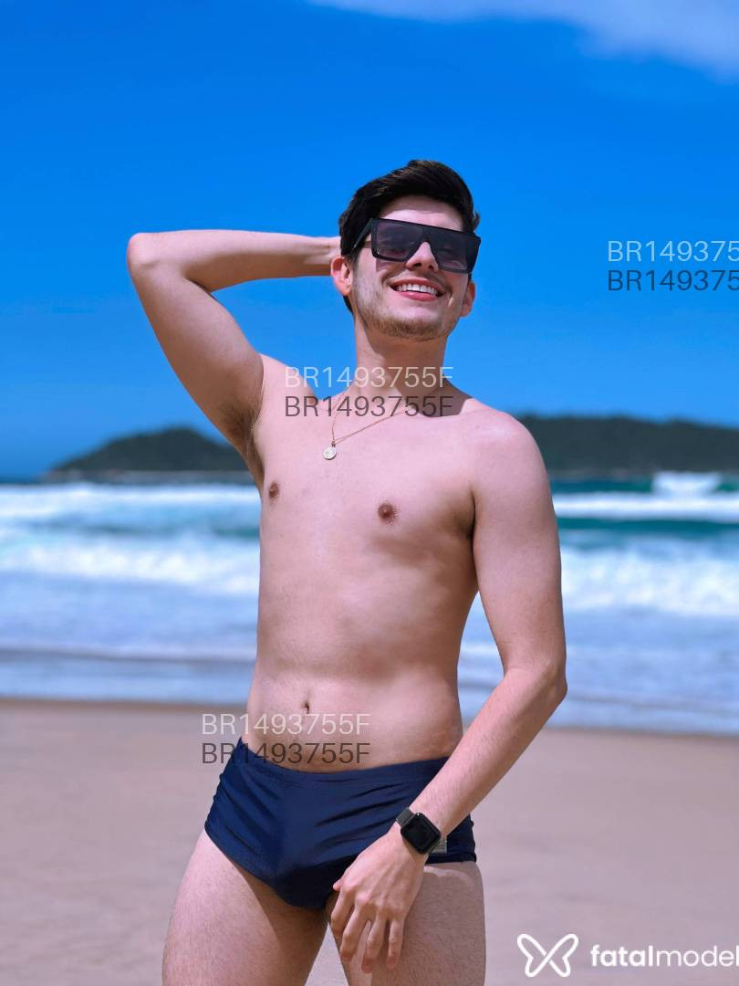 Acompanhante homem morena (o) de olhos castanhos em Virtual Acompanhante homem morena (o) de olhos castanhos em Virtual - Miguel