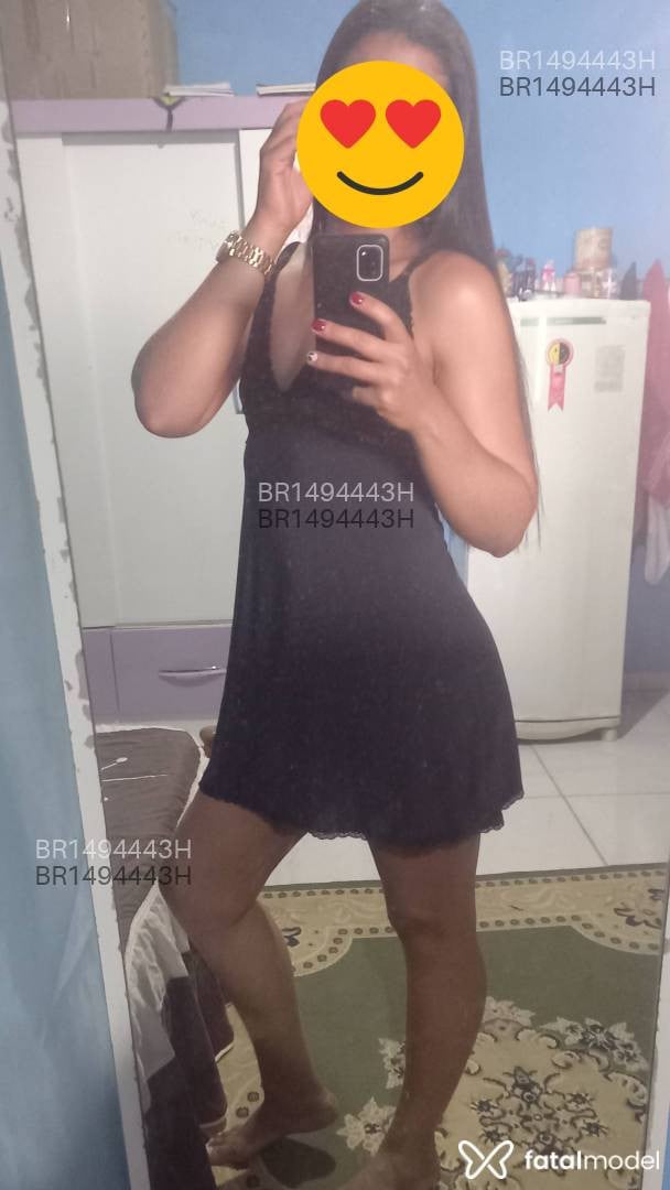Acompanhante mulher com cabelo castanho de olhos castanhos em Vilhena - Karolll