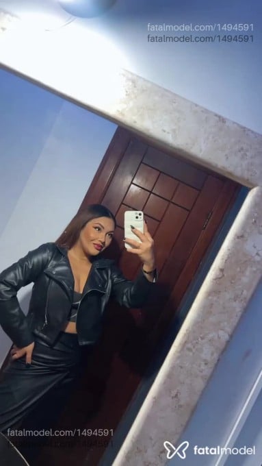 Acompanhante mulher morena (o) de olhos castanhos em Florianópolis - Liz Martinel