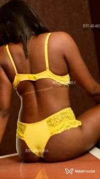Acompanhante mulher morena (o) de olhos castanhos em Uberlândia - BiaNinfeta