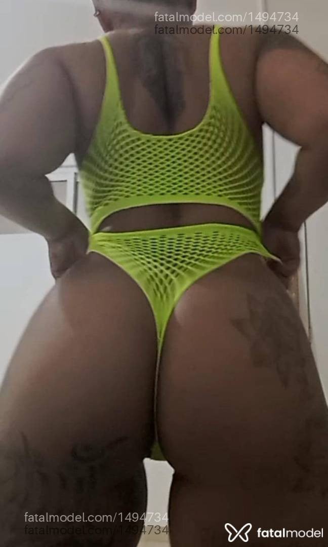 Acompanhante mulher com cabelo castanho de olhos castanhos - Brenda Emanuelle