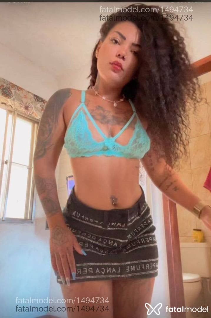 Acompanhante mulher com cabelo castanho de olhos castanhos em Uruguaiana - Brenda Emanuelle