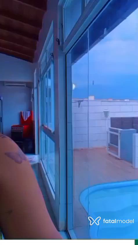 Acompanhante mulher com cabelo castanho de olhos castanhos - Brenda Emanuelle