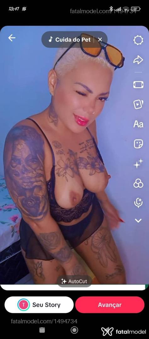 Acompanhante mulher com cabelo castanho de olhos castanhos - Brenda Emanuelle