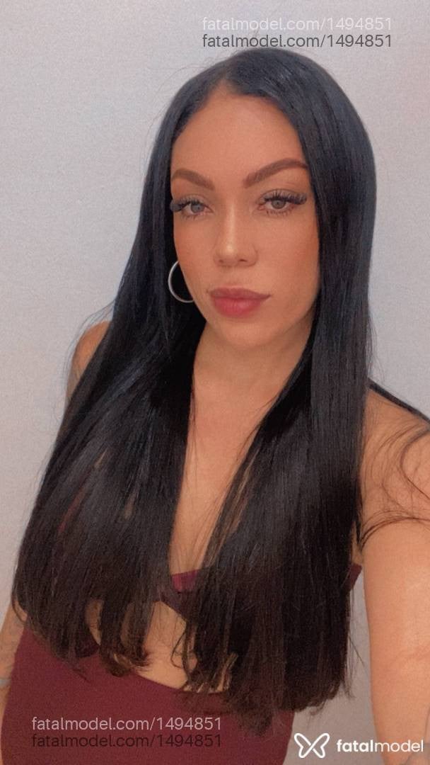 Acompanhante mulher morena (o) de olhos castanhos - PAULA