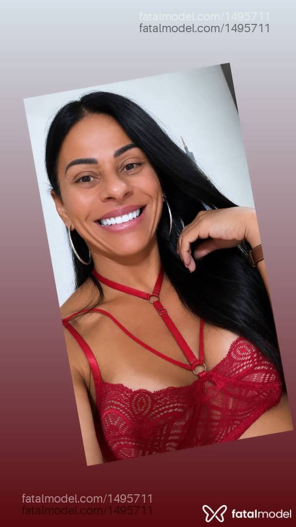 Acompanhante travesti morena (o) de olhos castanhos em Bauru - Tatiane Salimeni
