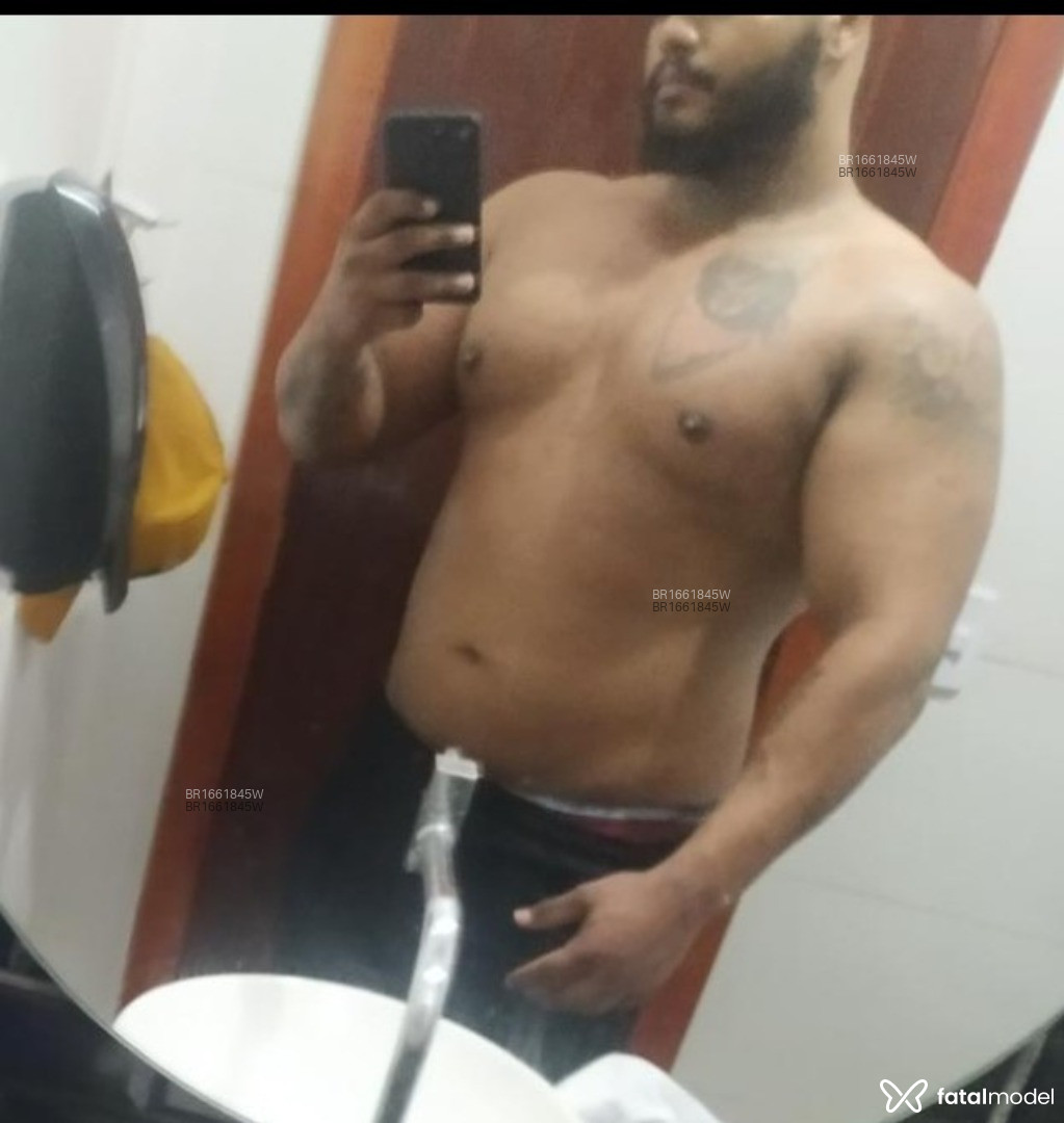 Acompanhante homem morena (o) de olhos pretos em Aparecida de Goiânia - Marcelo